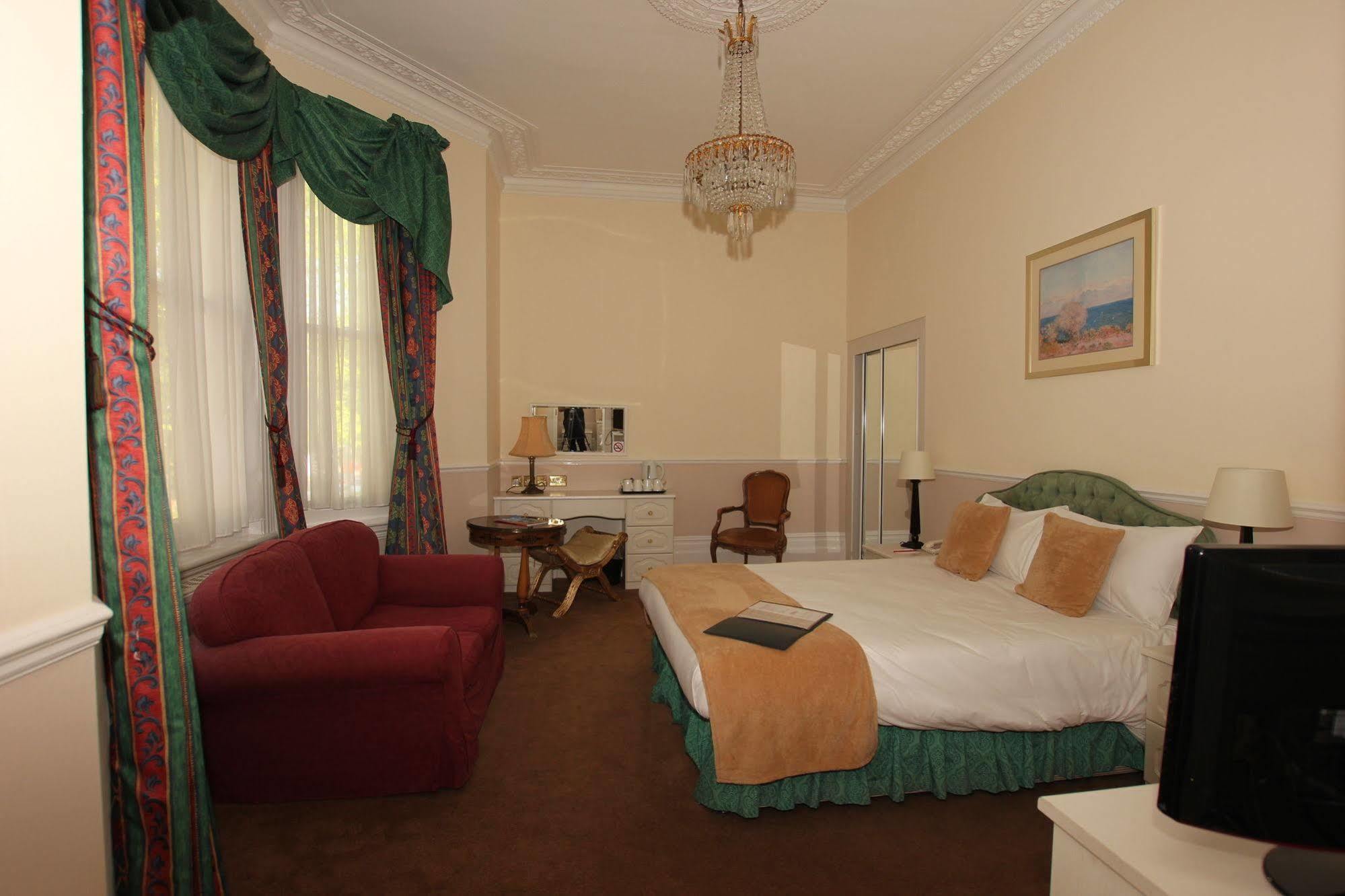The Courtlands Hotel Brighton Exterior foto